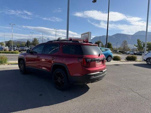 Volcanic Red Tintcoat 2023 GMC Acadia AWD SLT
