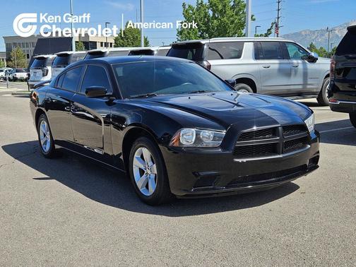 Pitch Black 2012 Dodge Charger SE
