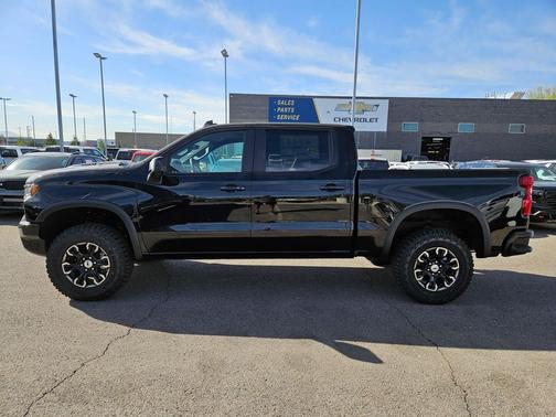 Black 2026 Chevrolet Silverado 1500 ZR2