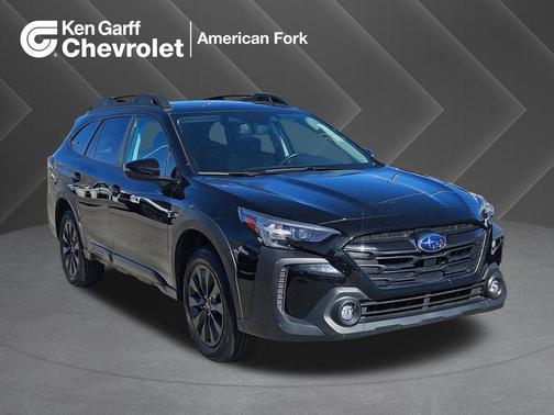 Crystal Black Silica 2025 Subaru Outback Onyx Edition