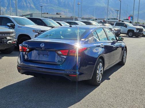 Deep Blue Pearl 2019 Nissan Altima 2.5 S
