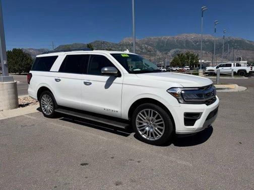 Star White Metallic Tri-Coat 2023 Ford Expedition Max Platinum