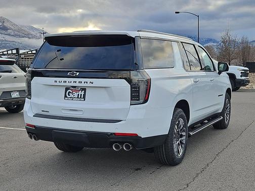 Summit White 2026 Chevrolet Suburban Z71, 4WD