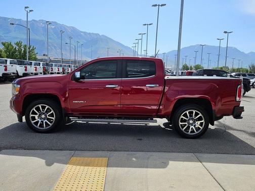 Red Quartz Tintcoat 2018 GMC Canyon Denali