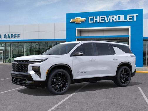 Polar White Tricoat 2026 Chevrolet Traverse RS