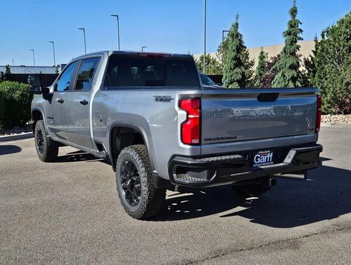 Sterling Gray Metallic 2026 Chevrolet Silverado 3500 LT