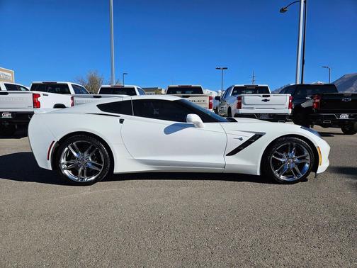 Arctic White 2019 Chevrolet Corvette Stingray Z51