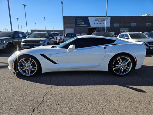 Arctic White 2019 Chevrolet Corvette Stingray Z51