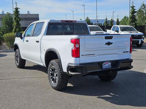 Summit White 2026 Chevrolet Silverado 1500 ZR2