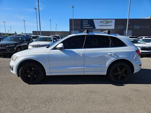 Ibis White/Ice Silver 2012 Audi Q5 2.0T Premium Plus