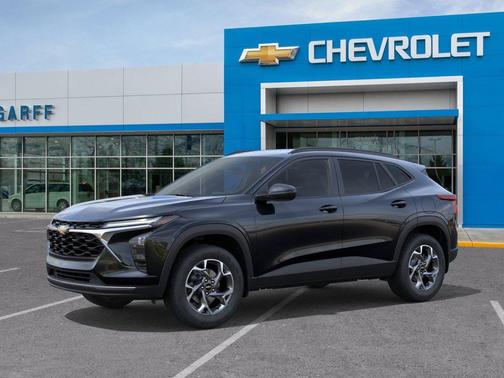 Mosaic Black Metallic 2026 Chevrolet Trax LT