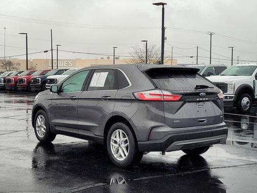 2022 Ford Edge SEL