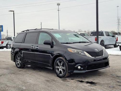 2015 Toyota Sienna SE