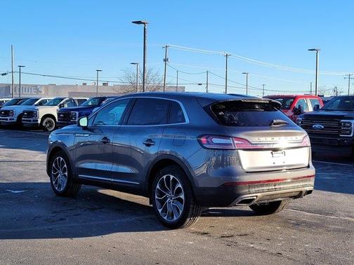 2022 Lincoln Nautilus Reserve