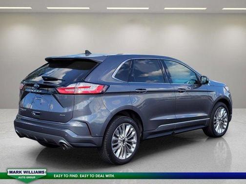 2021 Ford Edge Titanium