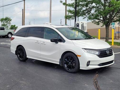 2023 Honda Odyssey Sport