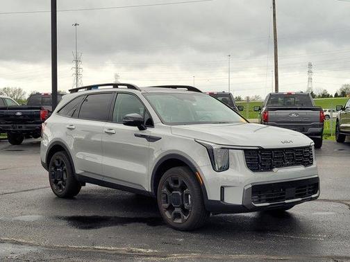 2025 Kia Sorento X-Line EX