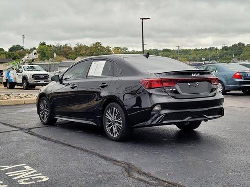 2023 Kia Forte GT-Line