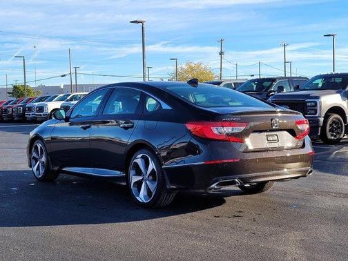 2018 Honda Accord Touring 2.0T