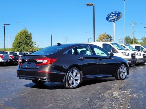 2018 Honda Accord Touring 2.0T