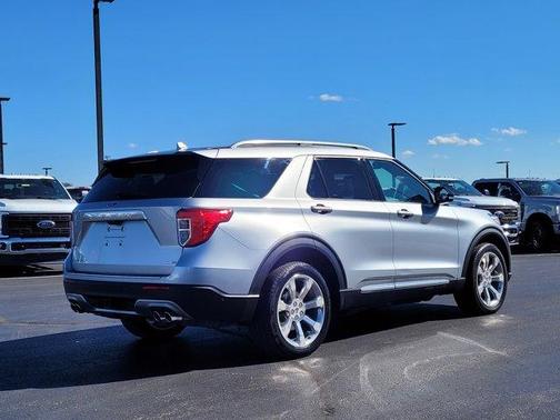 2020 Ford Explorer Platinum