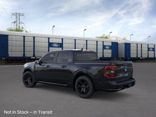 Shadow Black 2026 Ford Maverick Lobo Standard