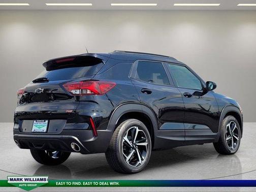 Mosaic Black Metallic 2022 Chevrolet Trailblazer RS