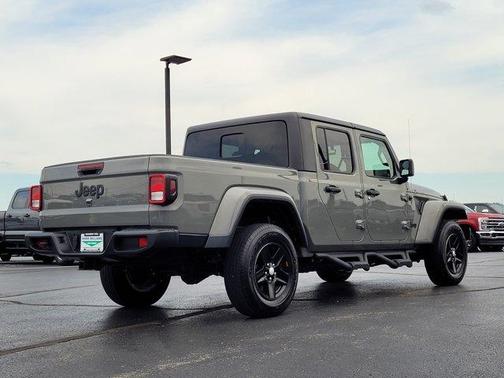 Sting Gray Clearcoat 2023 Jeep Gladiator Sport