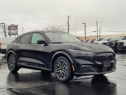 2024 Ford Mustang Mach-E Premium