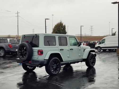 2024 Jeep Wrangler 4xe Sahara