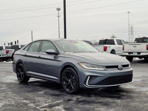 2025 Volkswagen Jetta 1.5T SE
