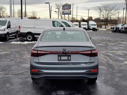 2025 Volkswagen Jetta 1.5T SE