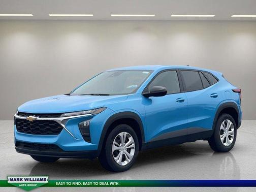 2025 Chevrolet Trax LS
