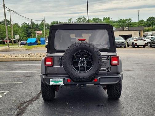 2024 Jeep Wrangler Sport