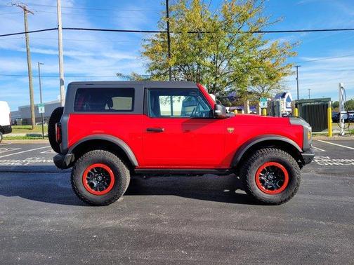 2022 Ford Bronco Badlands