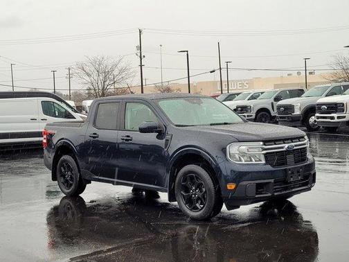 2023 Ford Maverick Lariat