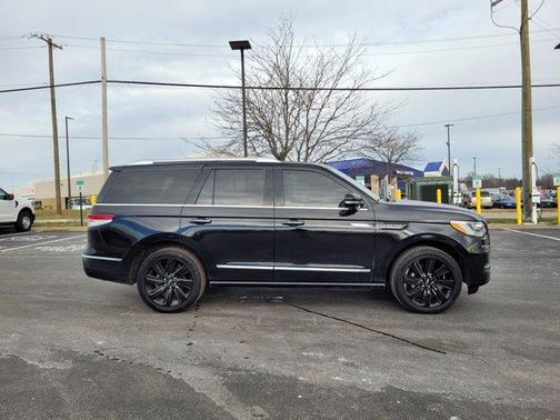 2022 Lincoln Navigator Reserve