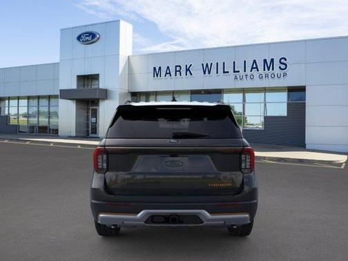 Agate Black Metallic 2026 Ford Explorer Tremor