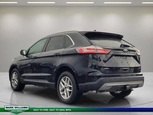 Agate Black Metallic 2023 Ford Edge SEL