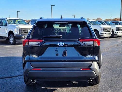 2024 Toyota RAV4 Hybrid XLE Premium