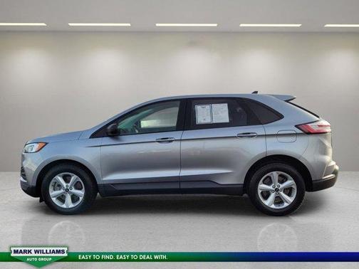 2023 Ford Edge SE