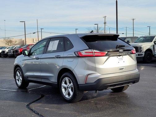 2023 Ford Edge SE