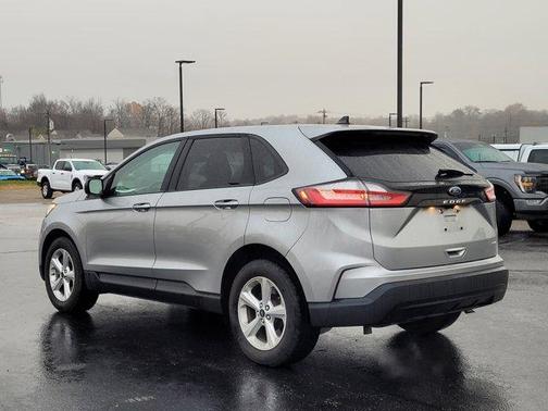 2023 Ford Edge SE