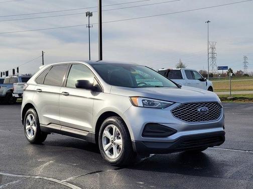 2023 Ford Edge SE