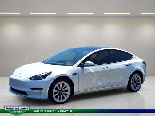 2022 Tesla Model 3 Long Range