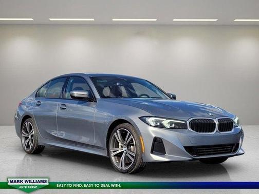 2023 BMW 330 i xDrive
