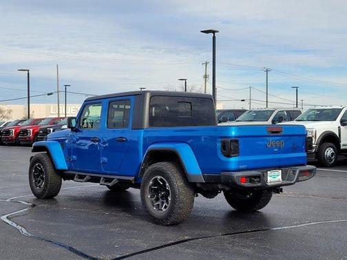 2021 Jeep Gladiator Sport