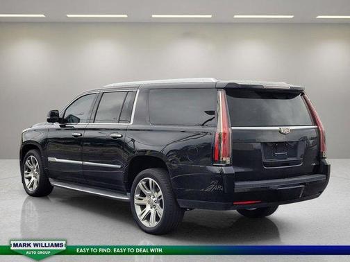 2015 Cadillac Escalade ESV Luxury