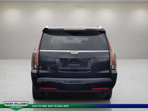 2015 Cadillac Escalade ESV Luxury