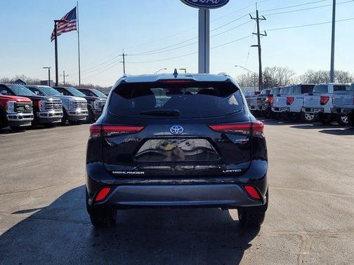 2023 Toyota Highlander Hybrid Limited